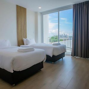 Large Twin Room